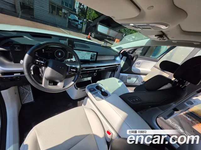 Hyundai Ioniq 9 — Фото автомобиля 16