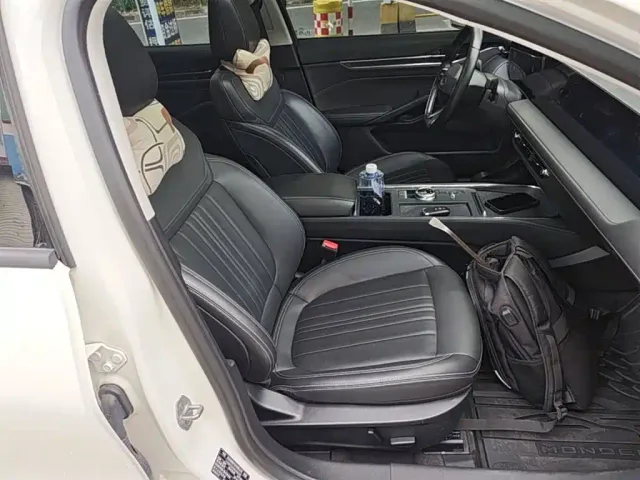 Ford Mondeo — Фото автомобиля 24