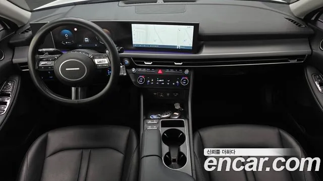 Hyundai Sonata — Фото автомобиля 10