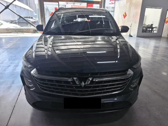 Wuling Victory — Фото автомобиля 2