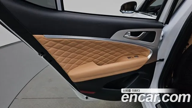 Genesis G70 G70 (New) — Фото автомобиля 24