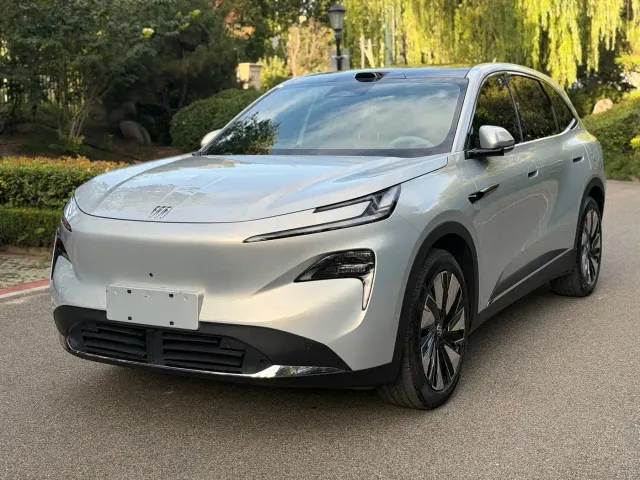 Фотография автомобиля — Buick Zhijing E7
