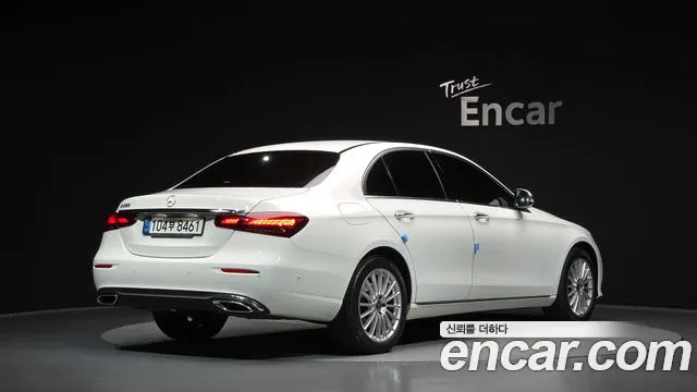 Mercedes-Benz E-Class W213 — Фото автомобиля 2