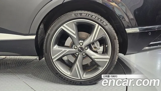 Genesis GV80 — Фото автомобиля 6