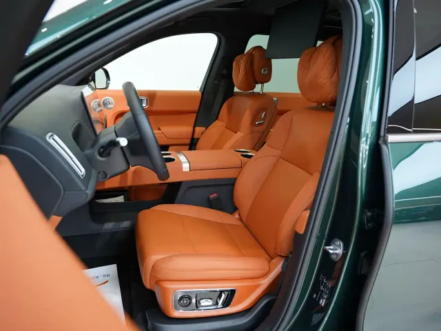 Li Auto L9 — Фото автомобиля 11