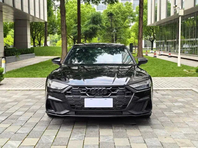 Audi A7 — Фото автомобиля 2