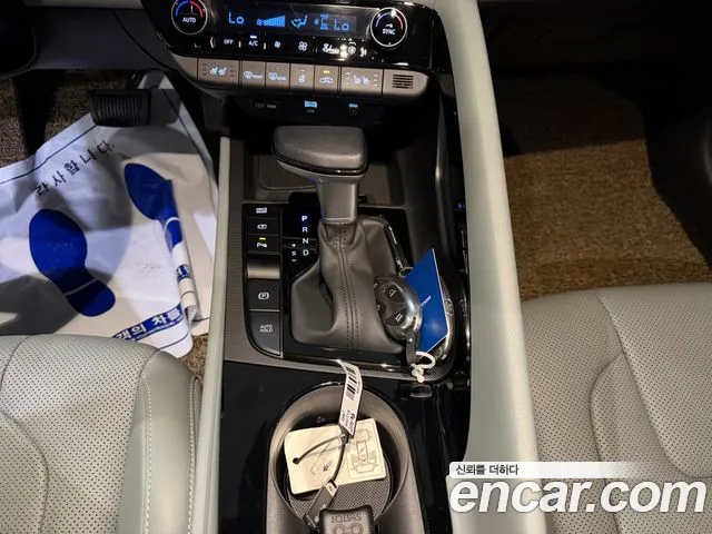 Hyundai Avante CN7 — Фото автомобиля 12