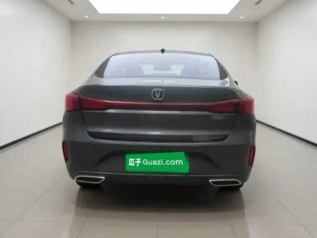 Changan Eado — Фото автомобиля 3