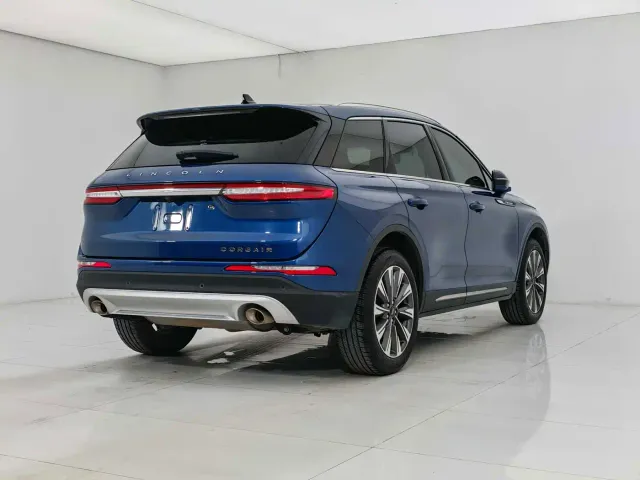 Lincoln Corsair — Фото автомобиля 6