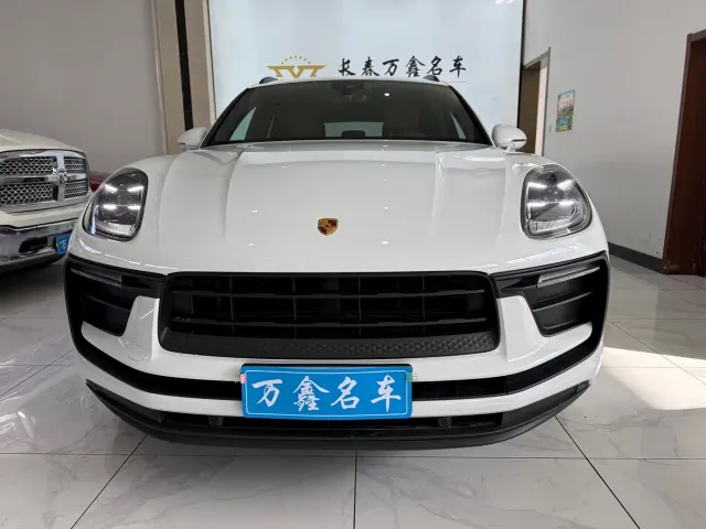 Porsche Macan — Фото автомобиля 2