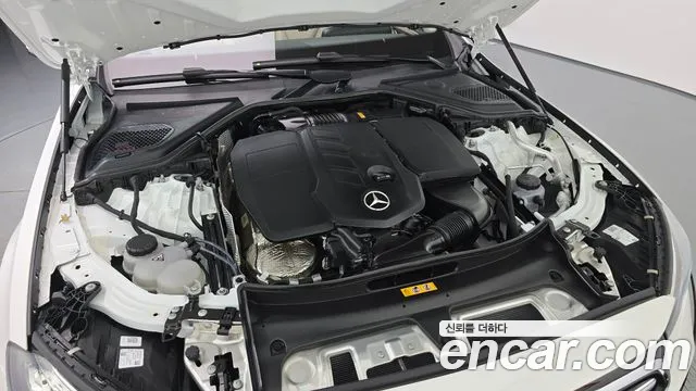 Mercedes-Benz E-Class — Фото автомобиля 6