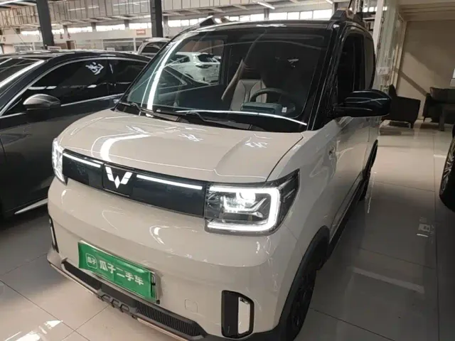 Фотография автомобиля — Wuling Hongguang Mini EV