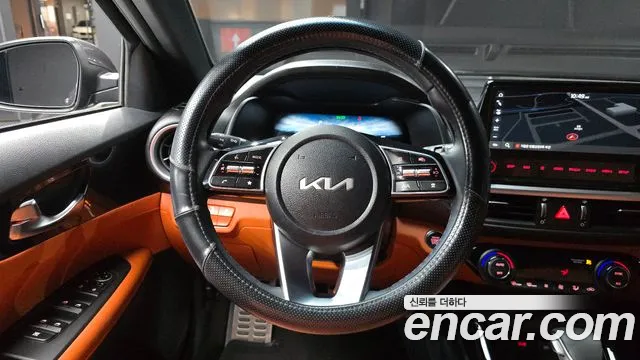 Kia K3 Generation 2 — Фото автомобиля 13
