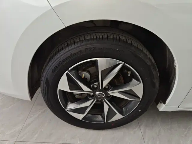 GAC Trumpchi M6 — Фото автомобиля 22