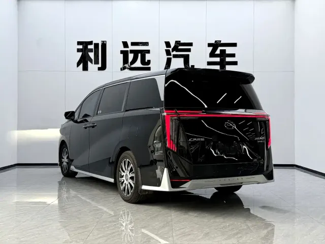 GAC Trumpchi Xiangwang M8 — Фото автомобиля 18