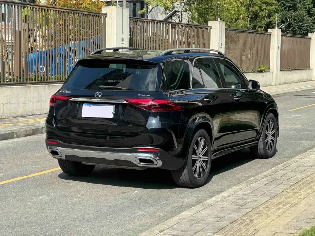 Mercedes-Benz GLE-Class — Фото автомобиля 8