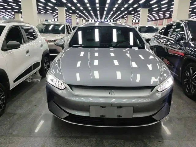 BYD Qin PLUS — Фото автомобиля 2