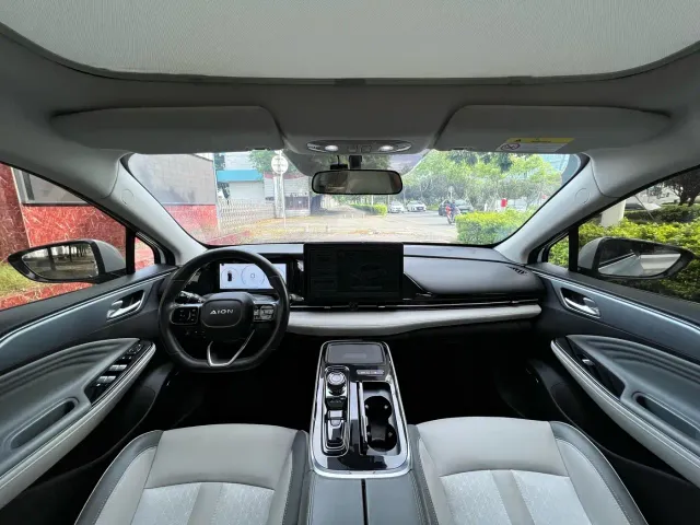 GAC Aion S Plus — Фото автомобиля 8