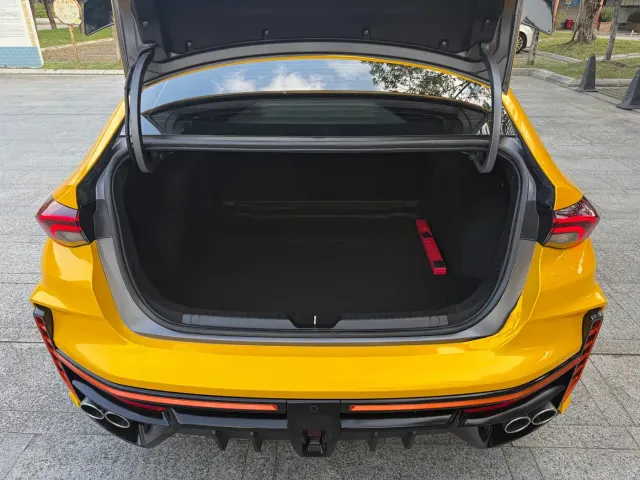 GAC Trumpchi Emkoo — Фото автомобиля 20