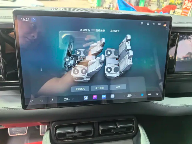 BYD FangChengBao Leopard 5 — Фото автомобиля 18