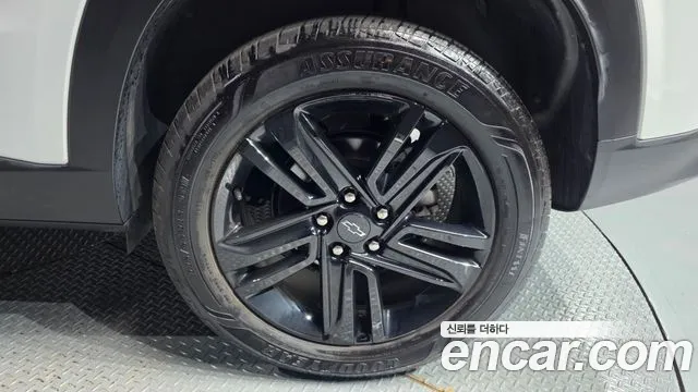 ChevroletGMDaewoo Trax Trax Кроссовер — Фото автомобиля 16