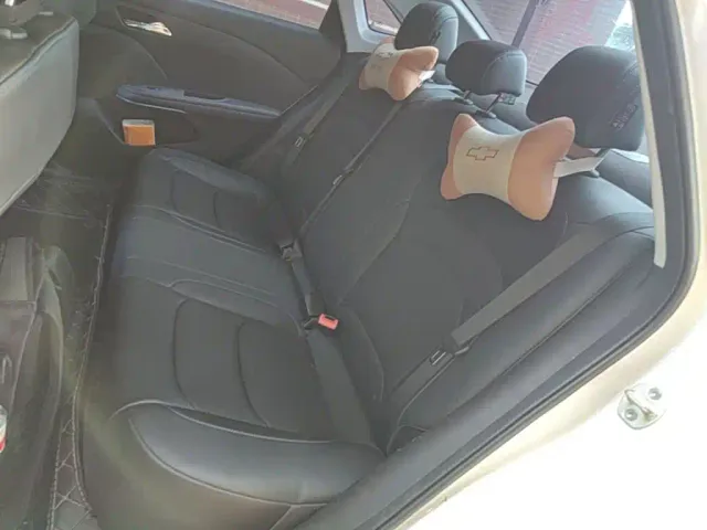 Chevrolet Monza — Фото автомобиля 16