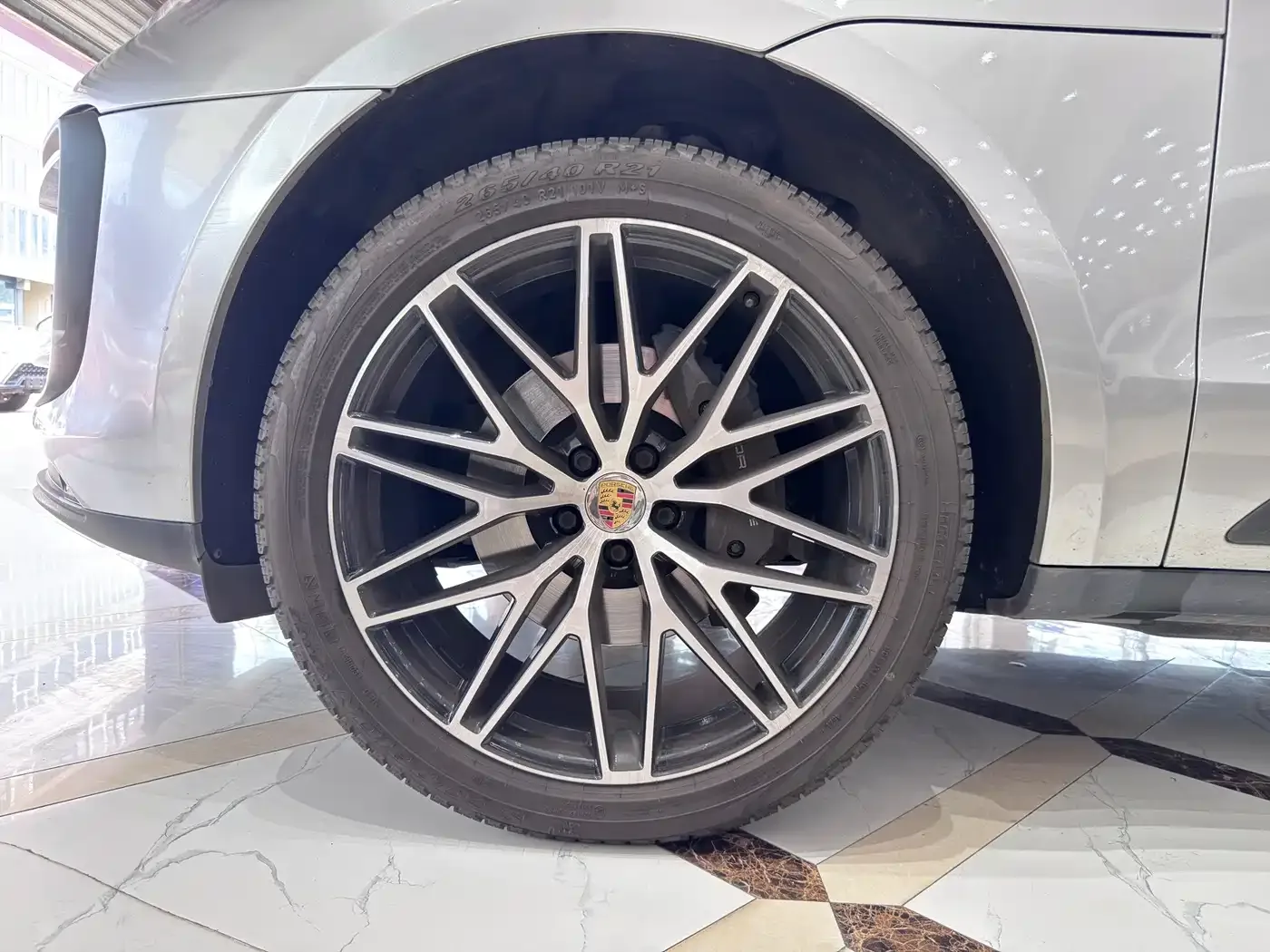 Porsche Macan 2022 Macan 2.0T — Фото автомобиля 17