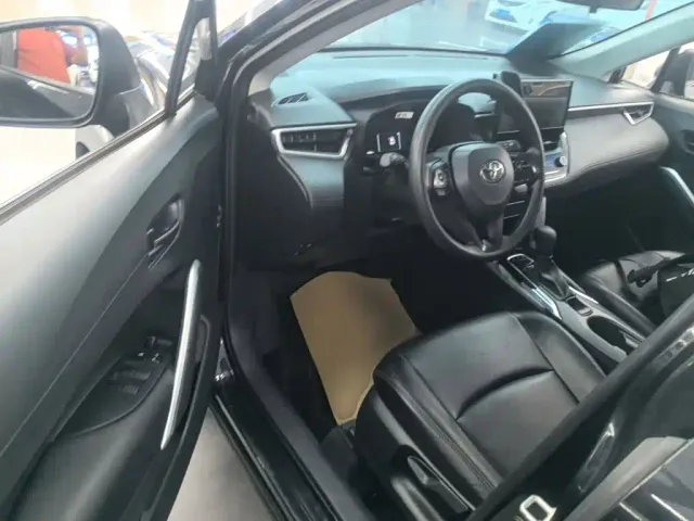 Toyota Corolla Cross — Фото автомобиля 15