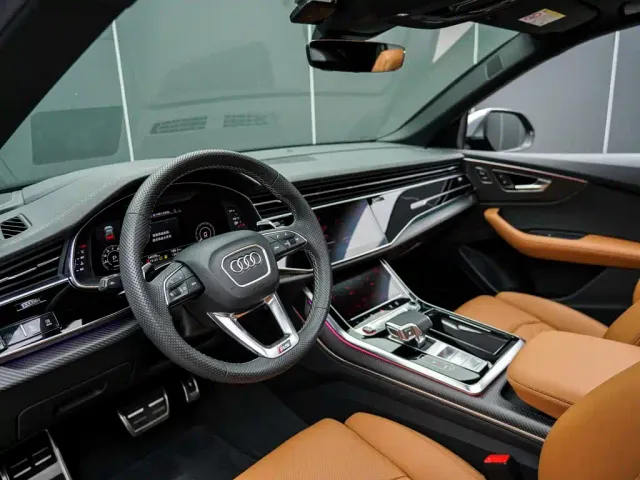 Audi RS Q8 — Фото автомобиля 11