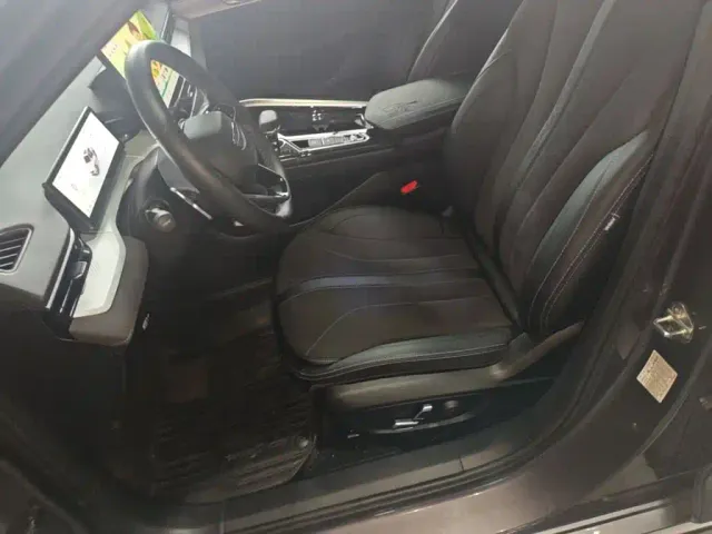 Geely Xingrui — Фото автомобиля 14