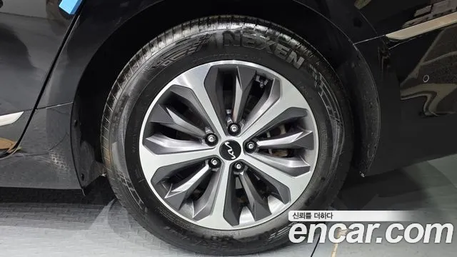 Kia K8 Noblesse — Фото автомобиля 20