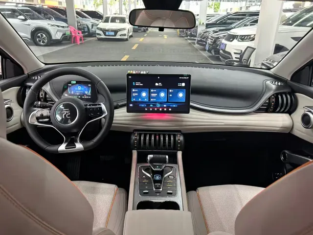 BYD Yuan PLUS — Фото автомобиля 9