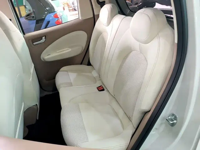 Wuling Hongguang Mini EV — Фото автомобиля 16