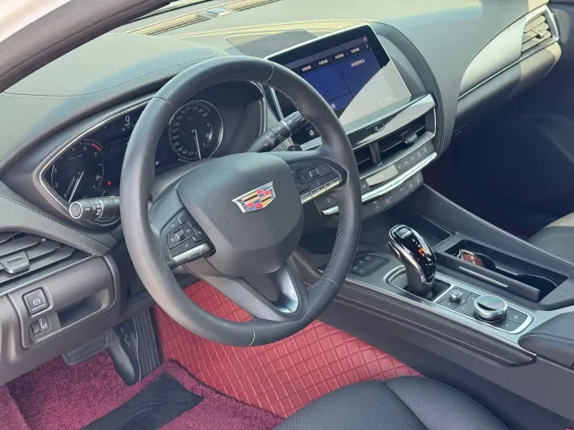 Cadillac CT5 — Фото автомобиля 6