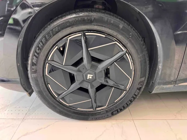GAC Hyptec HT — Фото автомобиля 23