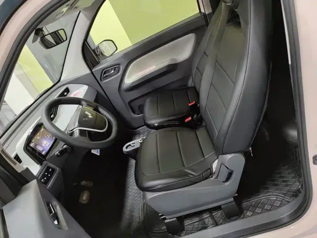 Wuling Hongguang Mini EV — Фото автомобиля 14