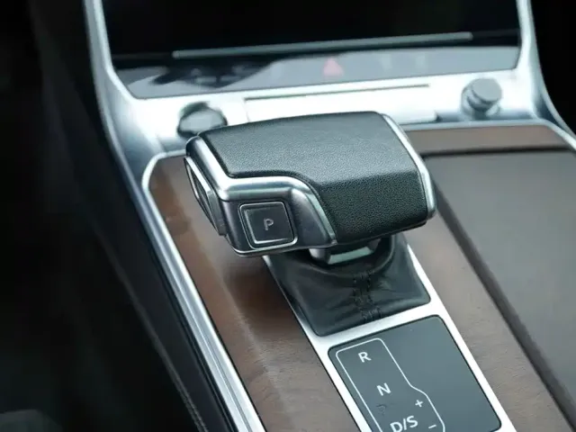Audi Audi A6L 2024 55 TFSI quattro Exclusive Dynamic — Фото автомобиля 8