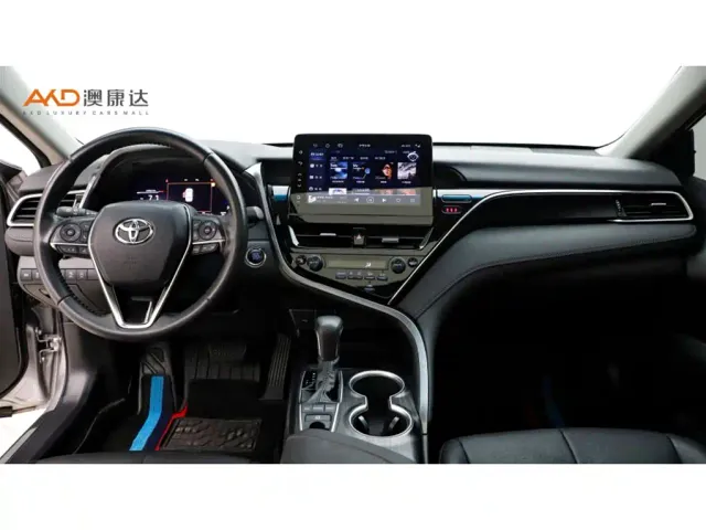Toyota Camry — Фото автомобиля 5