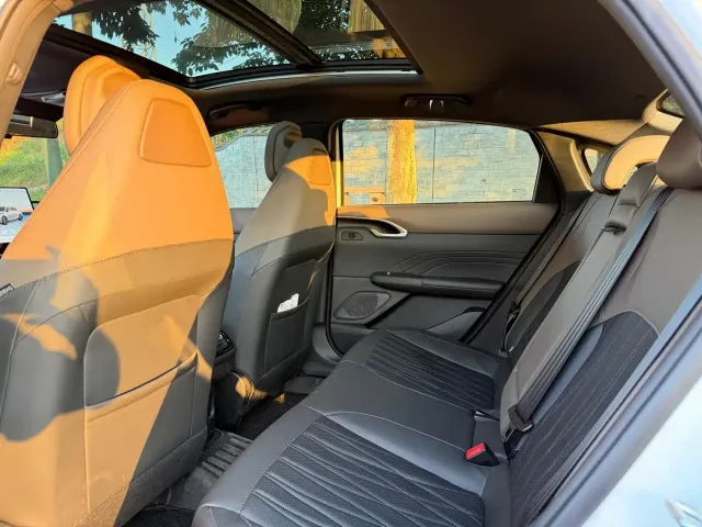 Changan Eado — Фото автомобиля 10