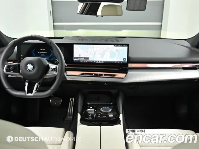 BMW 5 Series G60 — Фото автомобиля 7