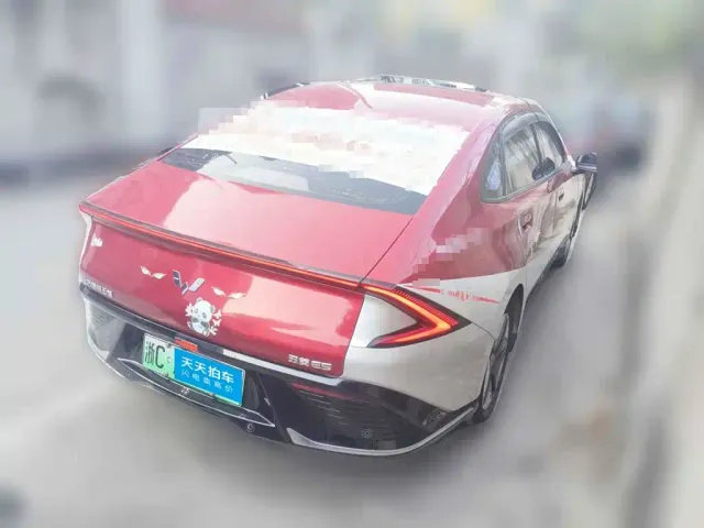 Wuling Starlight — Фото автомобиля 2
