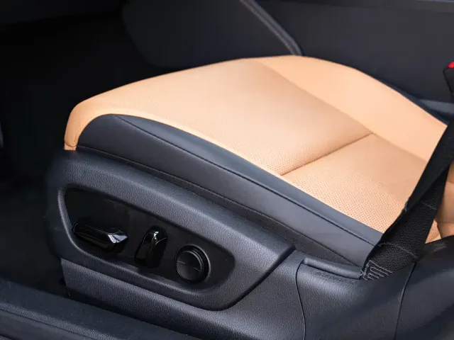 Lexus ES — Фото автомобиля 19