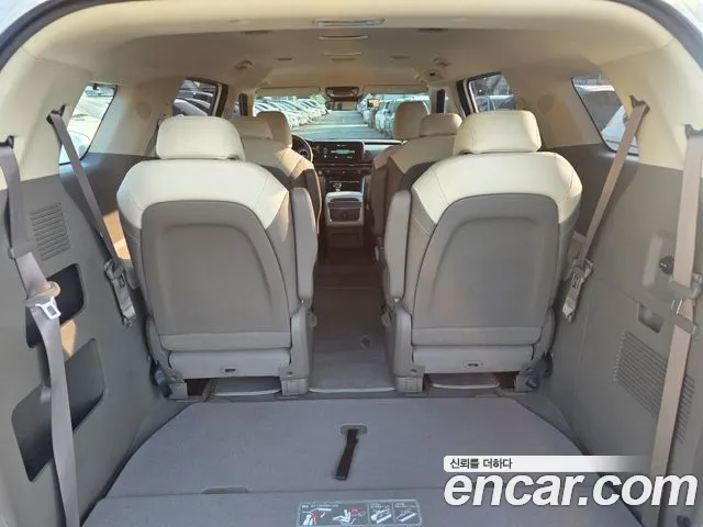 Kia Canival Carnival 4 поколение Дизель 9 мест Prestige — Фото автомобиля 17