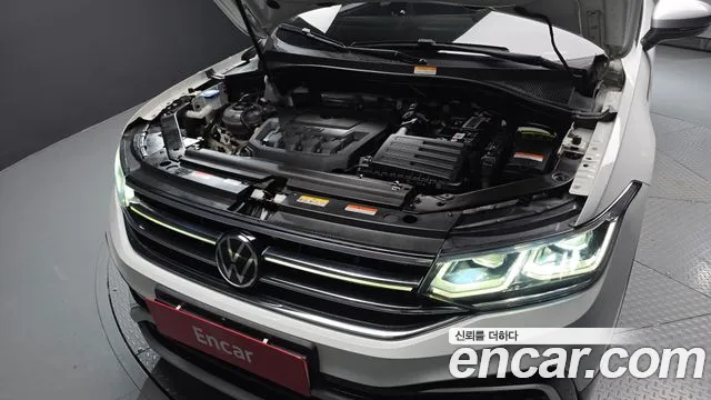 Volkswagen Tiguan — Фото автомобиля 6