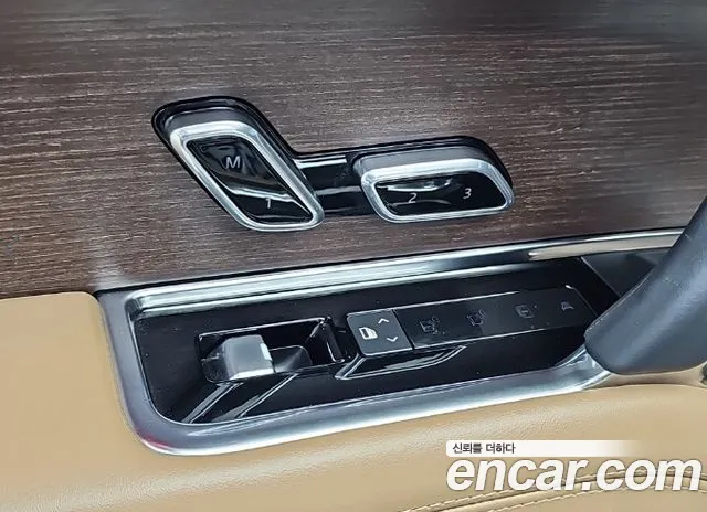 Land Rover Range Rover — Фото автомобиля 14