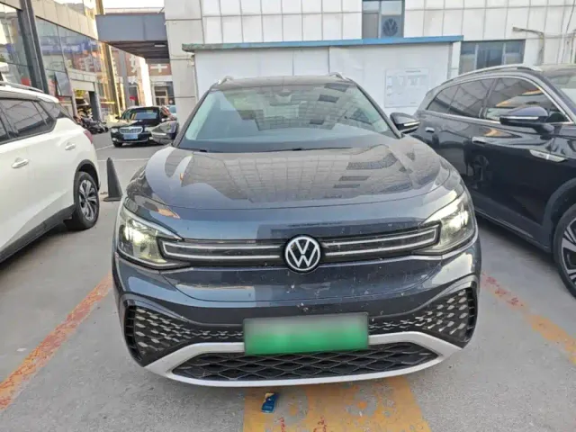 Volkswagen ID.6 Crozz — Фото автомобиля 2