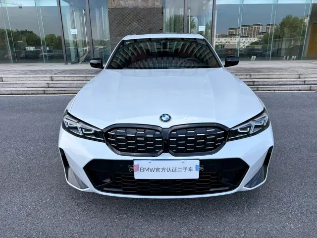 BMW 3 Series — Фото автомобиля 2