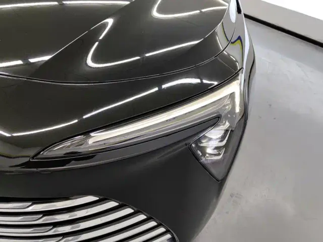 Buick LaCrosse — Фото автомобиля 5