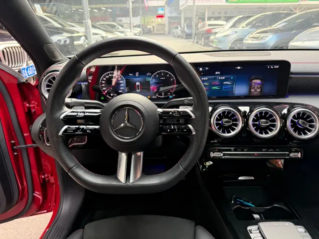 Mercedes-Benz A-Class — Фото автомобиля 17