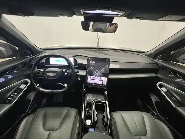 Geely Boyue — Фото автомобиля 9
